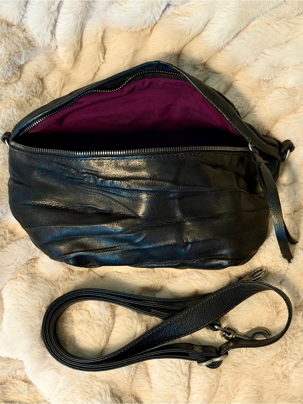 Rough & Tumble Milano Black Leather Pia Sling/Crossbody Bag with Purple Lining